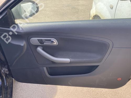 Used Front right panel SEAT IBIZA III (6L1) 1.4 16V (86 hp) 27868586
