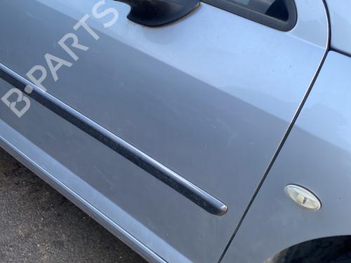 right-front-door-peugeot-407-6d_-2004-2005-2006-2007-2008-2009-2010-2011-32030848 main image