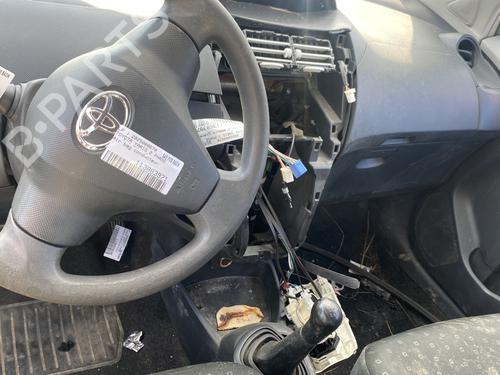 Dashboard TOYOTA YARIS (_P9_) 1.4 D-4D (NLP90_, NLP90R) | BP29757138C46 