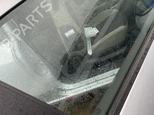 Used Front right door window FIAT GRANDE PUNTO (199_) 1.4 (199AXB11, 199AXB1A, 199BXB1A, 199AXL1A) (77 hp) 32387847
