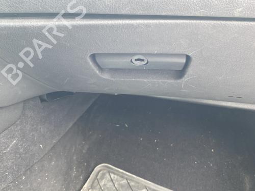 Handskerum Handskerum BMW 5 (E39) 525 d (163 hp) 26289083 26289083