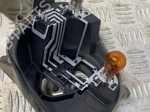 Used Lamp holder Lamp holder PEUGEOT 208 I (CA_, CC_) 1.5 BlueHDI 100 (102 hp) 27346822 27346822