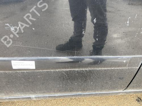 Used Door moulding trim FORD FIESTA V (JH_, JD_) 1.25 16V (75 hp) 22126907