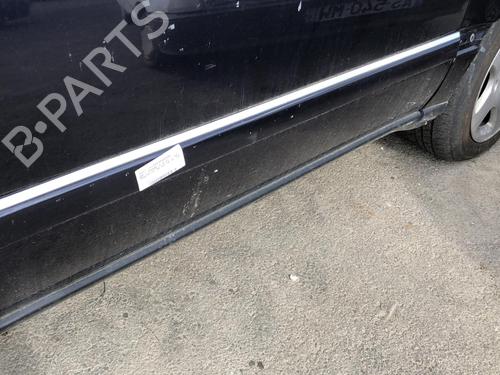 Used Door moulding trim AUDI A8 D2 (4D2, 4D8) 4.2 quattro (310 hp) 19911536