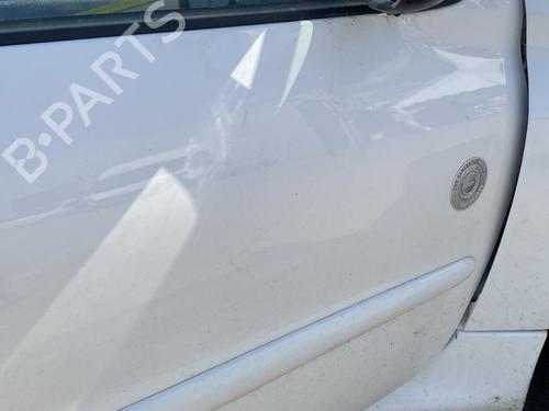 Dør høyre foran PEUGEOT 206 Hatchback (2A/C) 1.4 HDi eco 70 (68 hp) 27159551