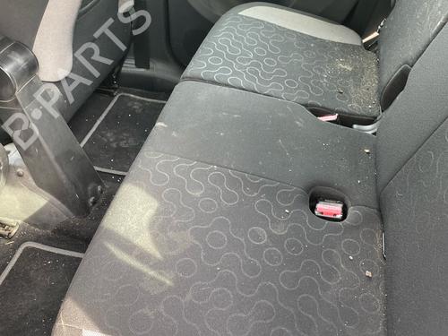 Used Rear seat Rear seat 38064202 38064202