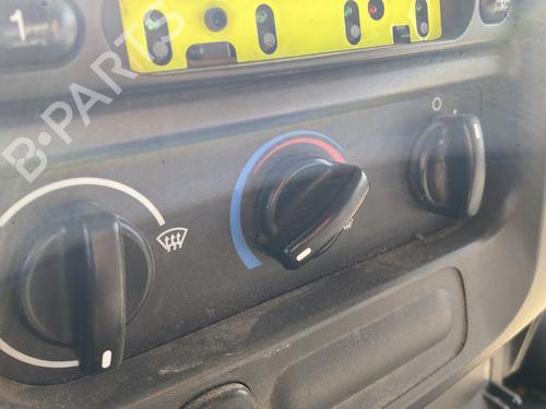 Used Climate control Climate control FORD TRANSIT Platform/Chassis (FM_ _, FN_ _) 2.0 TDCi (F_E_, F_F_) (125 hp) 26686829 26686829