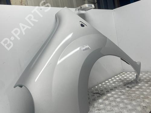 Used Left front fenders Left front fenders 37611733 37611733