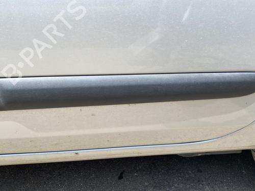 Used Door moulding trim RENAULT CLIO II (BB_, CB_) 1.2 (BB0A, BB0F, BB10, BB1K, BB28, BB2D, BB2H, CB0A,... (58 hp) 26653903
