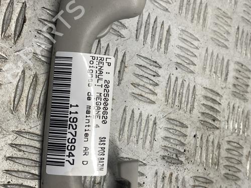 interior-roof-handle-renault-megane-iv-hatchback-b9amn_-2015-31639726 main image