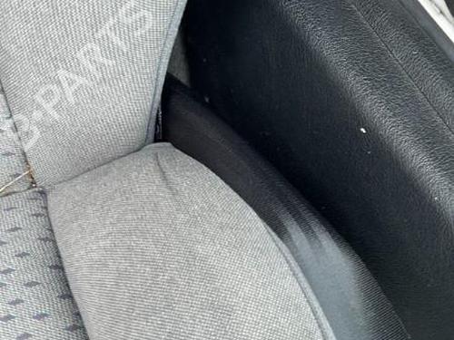 Sæde højre fortil Sæde højre fortil 22119871 22119871