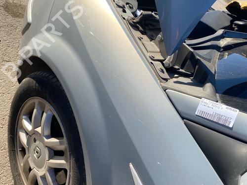 Used Left front fenders Left front fenders RENAULT SCÉNIC II (JM0/1_) 1.9 dCi (JM0G, JM12, JM1G, JM2C) (120 hp) 39702918 39702918