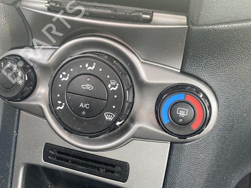 Used Climate control Climate control FORD FIESTA VI (CB1, CCN) 1.25 (82 hp) 32785367 32785367