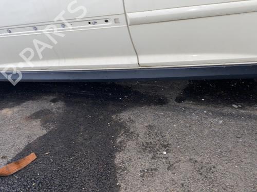 Venstre sidekjole PEUGEOT 207 SW (WK_) 1.6 HDi (109 hp) 32241596