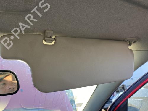 Used Right sun visor Right sun visor TOYOTA YARIS (_P1_) 1.4 D-4D (NLP10_, NLP10R) (75 hp) 33553373 33553373