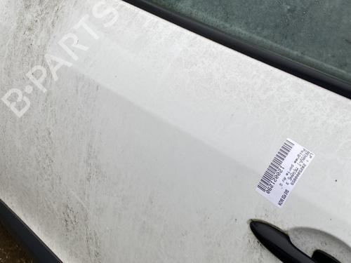 left-front-door-renault-megane-iii-hatchback-bz01_-b3_-2008-31941434 main image