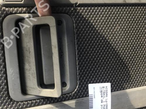 Used Luggage compartment floor NISSAN X-TRAIL I (T30) 2.2 Di 4x4 (114 hp) 22113355