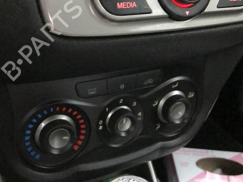 Used Climate control Climate control 19905142 19905142