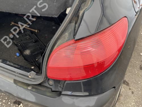 Right taillight PEUGEOT 206 Hatchback (2A/C) 1.4 HDi eco 70 | BP27818766C35 