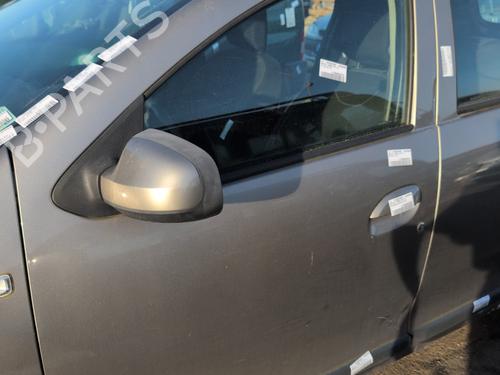 Dør venstre fortil DACIA LOGAN MCV II TCe 90 (K8M1, K8MA, K8AC) (90 hp) 31041390