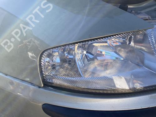 Right headlight ALFA ROMEO 147 (937_) 1.6 16V T.SPARK (937.AXA1A, 937.AXB1A, 937.BXB1A) | BP29406983C29 