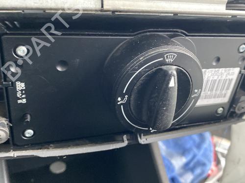 BP30491391I5 main image