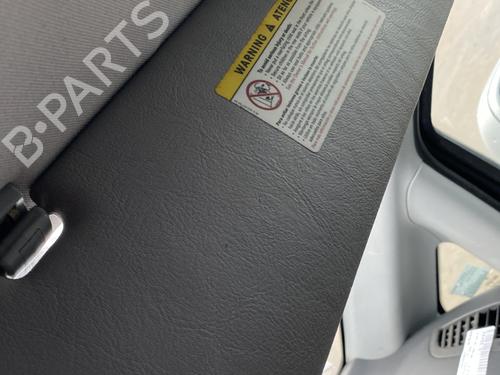 right-sun-visor-mercedes-benz-vito-bus-w639-2003-30578045 main image