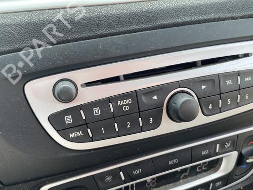 Radio RENAULT GRAND SCÉNIC III (JZ0/1_) 1.9 dCi (JZ0J, JZ0N, JZ1K, JZ1S) | BP26584116E6 
