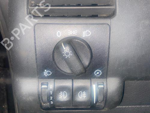 Used Headlight switch Headlight switch OPEL ZAFIRA A MPV (T98) 2.0 DI 16V (F75) (82 hp) 40436845 40436845