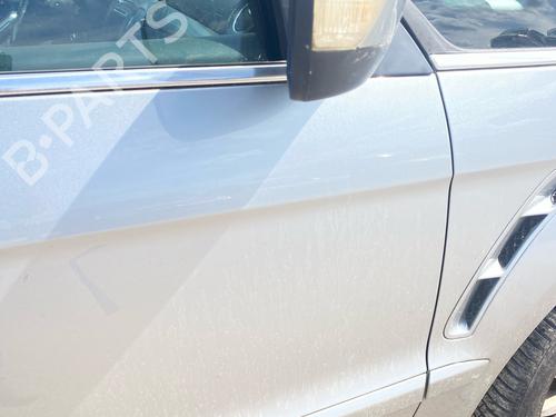 Used Right front door Right front door 36248327 36248327