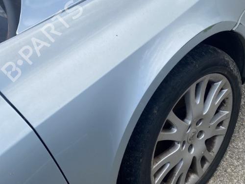 Forkjerm høyre RENAULT LAGUNA II (BG0/1_) 2.2 dCi (BG0F) (150 hp) 22123349