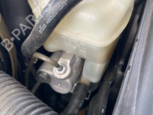 Used Brake master cylinder Brake master cylinder 36408768 36408768