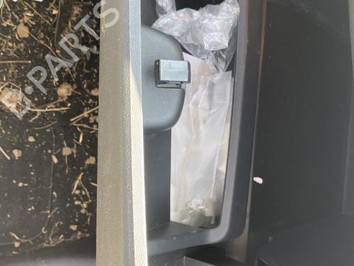 Used Glove box Glove box RENAULT SCÉNIC III (JZ0/1_) 1.6 dCi (JZ00, JZ12) (130 hp) 27304311 27304311