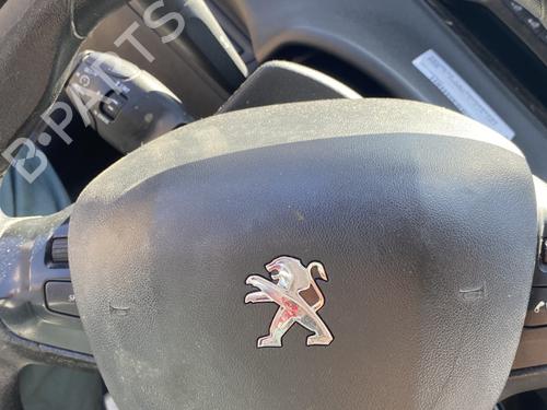 Used Driver airbag PEUGEOT 208 I (CA_, CC_) 1.4 HDi (68 hp) 25001300