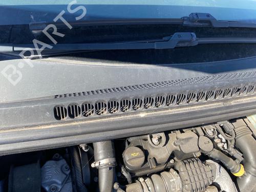 Torpedoplade Torpedoplade PEUGEOT 3008 I MPV (0U_) 1.6 HDi (112 hp) 39114421 39114421