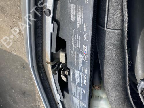 Frontplade/Frontkurv Frontplade/Frontkurv RENAULT MODUS / GRAND MODUS (F/JP0_) 1.5 dCi (FP0F, JP0F) (86 hp) 37611742 37611742