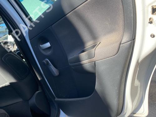Used Rear right panel Rear right panel 39086412 39086412