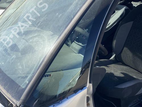 Used Front left quarter glass CITROËN C3 Picasso (SH_) 1.6 HDi (90 hp) 24926262