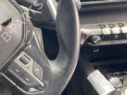 Used Steering wheel Steering wheel PEUGEOT 5008 II (MC_, MJ_, MR_, M4_) 2.0 BlueHDi 180 (MJEHZW, MJEHZR, MJEHZP) (177 hp) 33019887 33019887