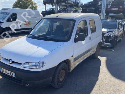 Front right panel PEUGEOT PARTNER Box Body/MPV (5_, G_) 1.8 D | BP29318230C59  - Image 8