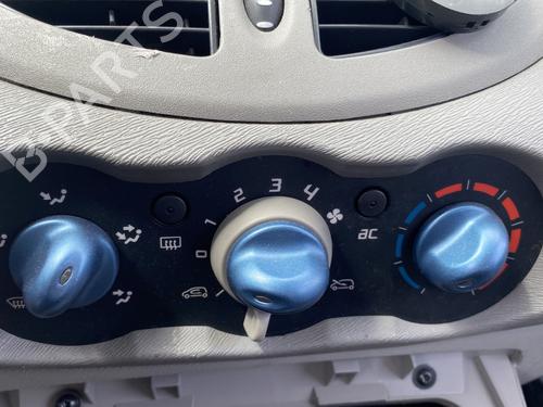 climate-control-renault-twingo-ii-cn0_-2007-26954585 main image