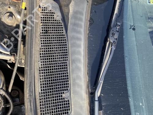 scuttle-panel-renault-megane-iii-grandtour-kz01-2008-2009-2010-2011-2012-2013-2014-2015-2016-30821147 main image