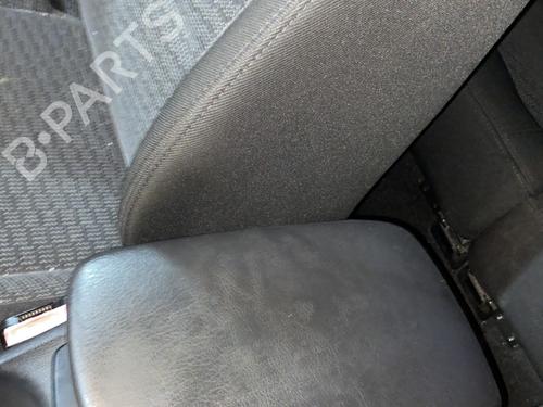 Used Armrest / Center console PEUGEOT 308 I (4A_, 4C_) 1.6 HDi (92 hp) 30861055