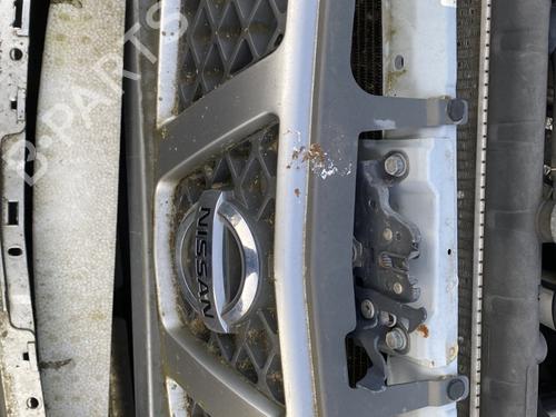 Grille NISSAN X-TRAIL I (T30) 2.2 dCi 4x4 | BP23785702C40 