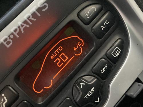 AC Styreenhet / Manøvreringsenhet PEUGEOT 307 CC (3B) 2.0 16V (136 hp) 22358310