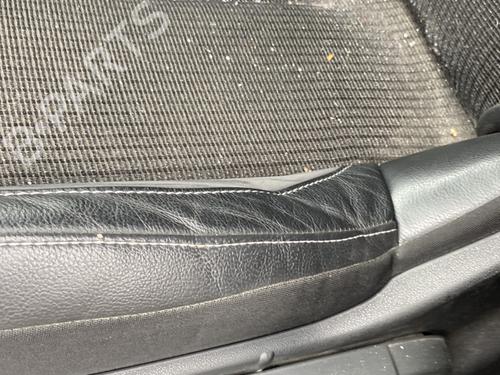 Used Left front seat Left front seat CITROËN C4 II (NC_) 1.6 HDi 115 (114 hp) 25484087 25484087