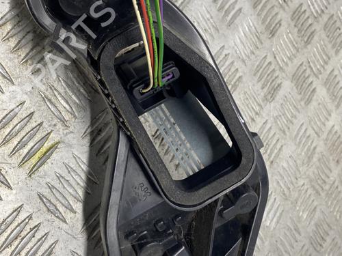 Used Lamp holder Lamp holder PEUGEOT 207 (WA_, WC_) 1.6 HDi (90 hp) 33725900 33725900