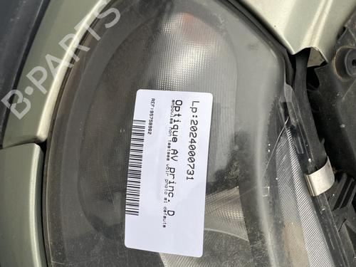 Højre forlygte RENAULT LAGUNA I (B56_, 556_) 1.8 16V (B563, B564) (120 hp) 22128086