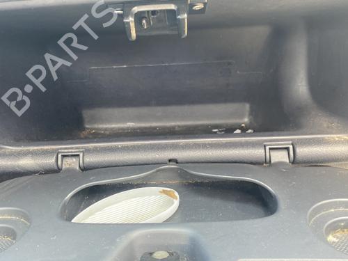 Handskerum Handskerum RENAULT MEGANE I Cabriolet (EA0/1_) 1.6 16V (EA04, EA0B, EA11, EA1J) (107 hp) 33967493 33967493