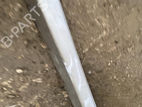 Used Right sideskirt Right sideskirt MITSUBISHI GRANDIS (NA_W) 2.0 DI-D (NA8W) (136 hp) 30646660 30646660